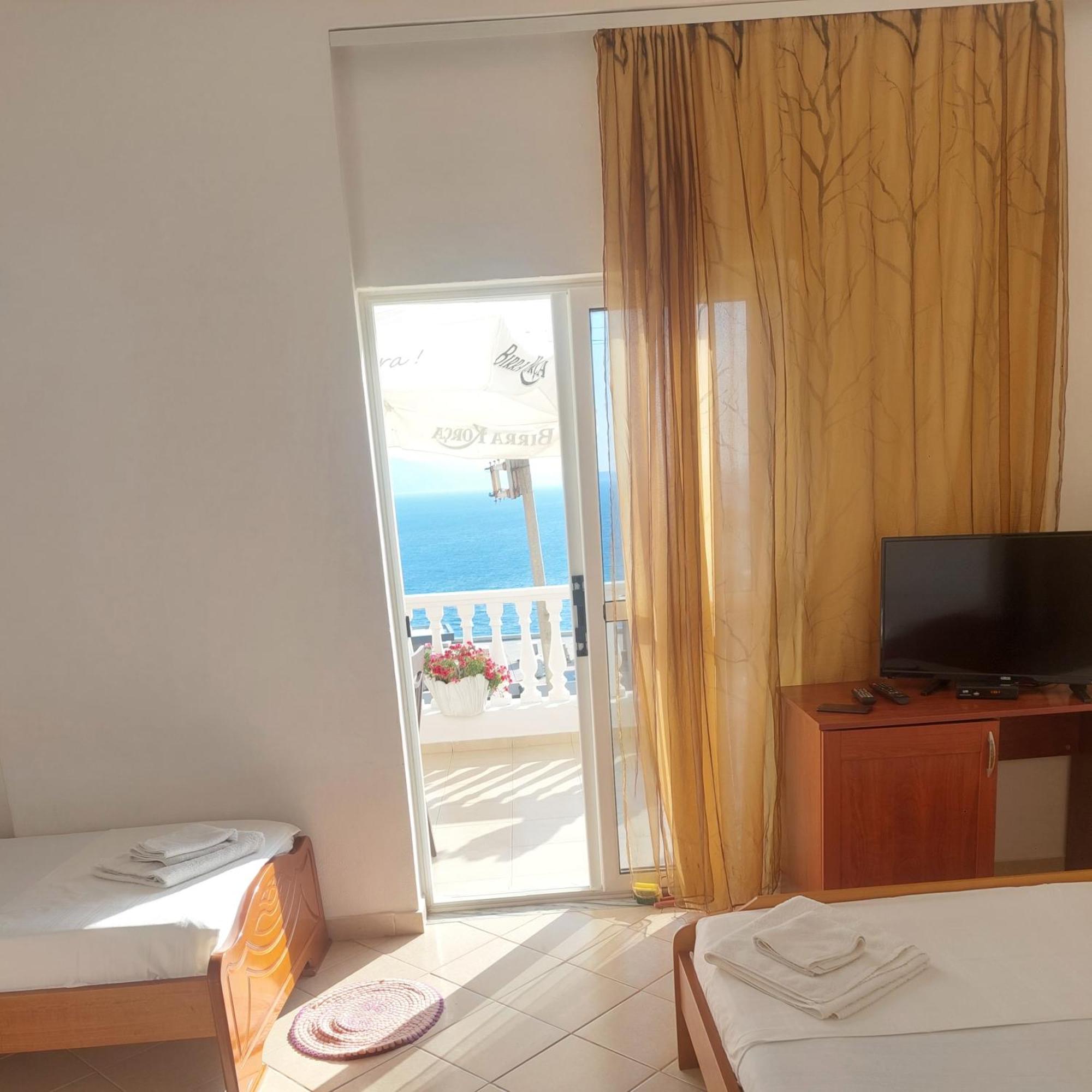 Makla Lägenhet Sarandë Rum bild
