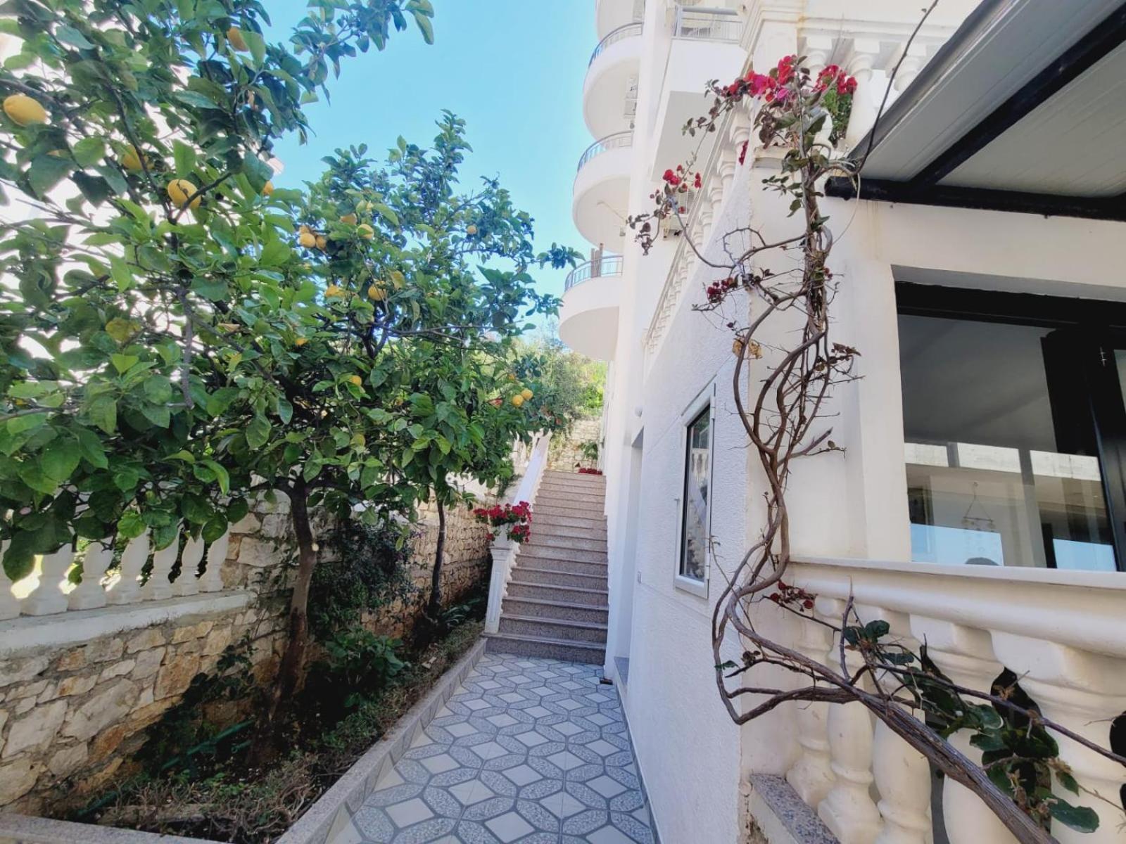 Makla Lägenhet Sarandë Exteriör bild