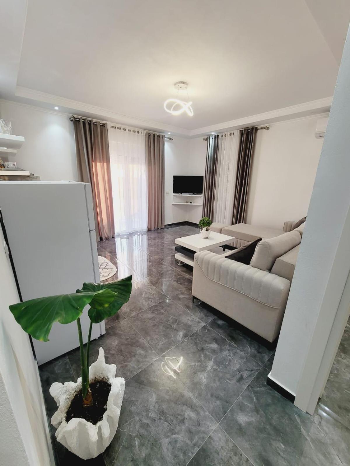 Makla Lägenhet Sarandë Exteriör bild